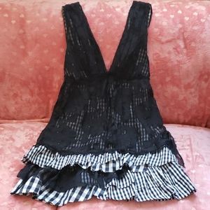 ♡Bebe Black and White Ruffle Dress♡